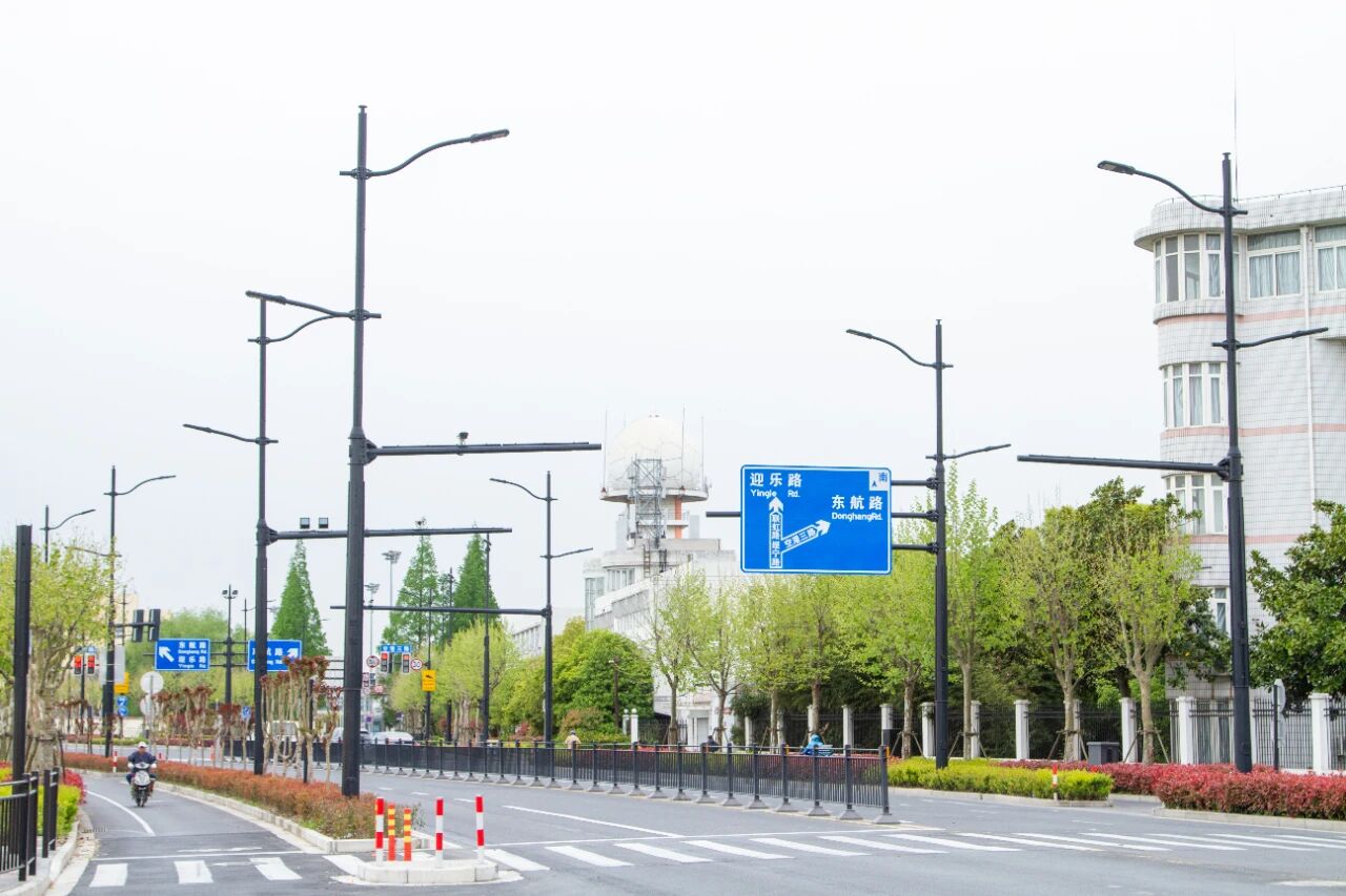 当和记AG平台娱乐官网追光时,也在追寻你,和记AG平台娱乐官网LED,照亮家国,同庆之路